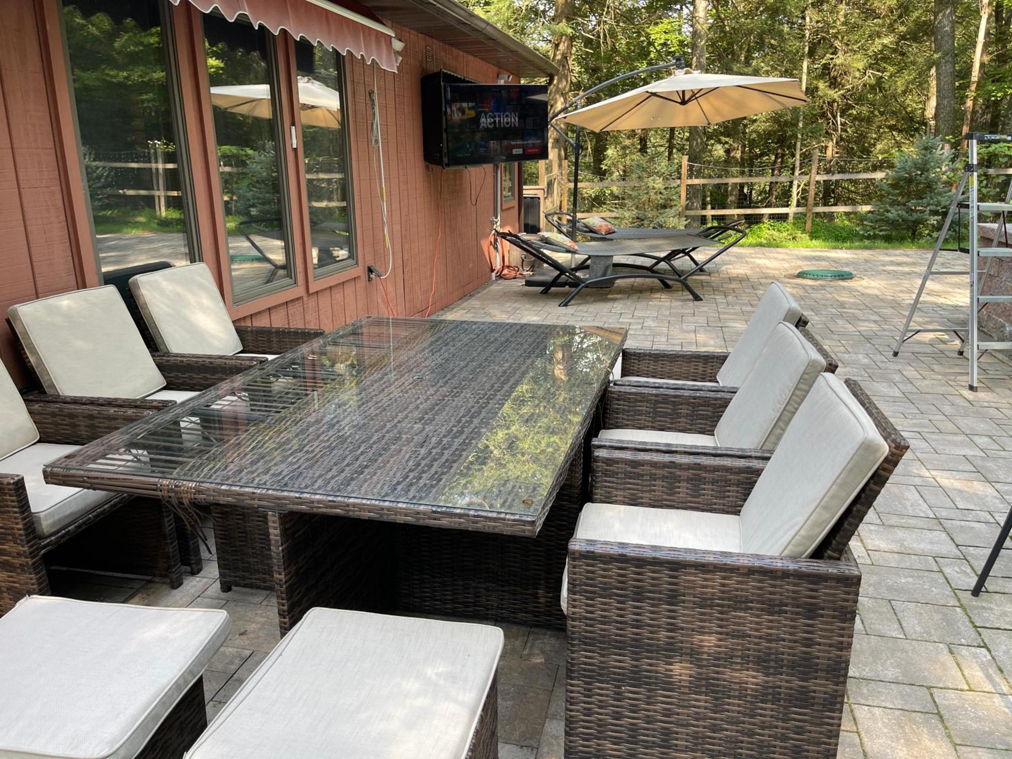 Holiday home Luxury Pocono Retreat With Hot Tub, Sauna, Fire Pit, And Patio East Stroudsburg