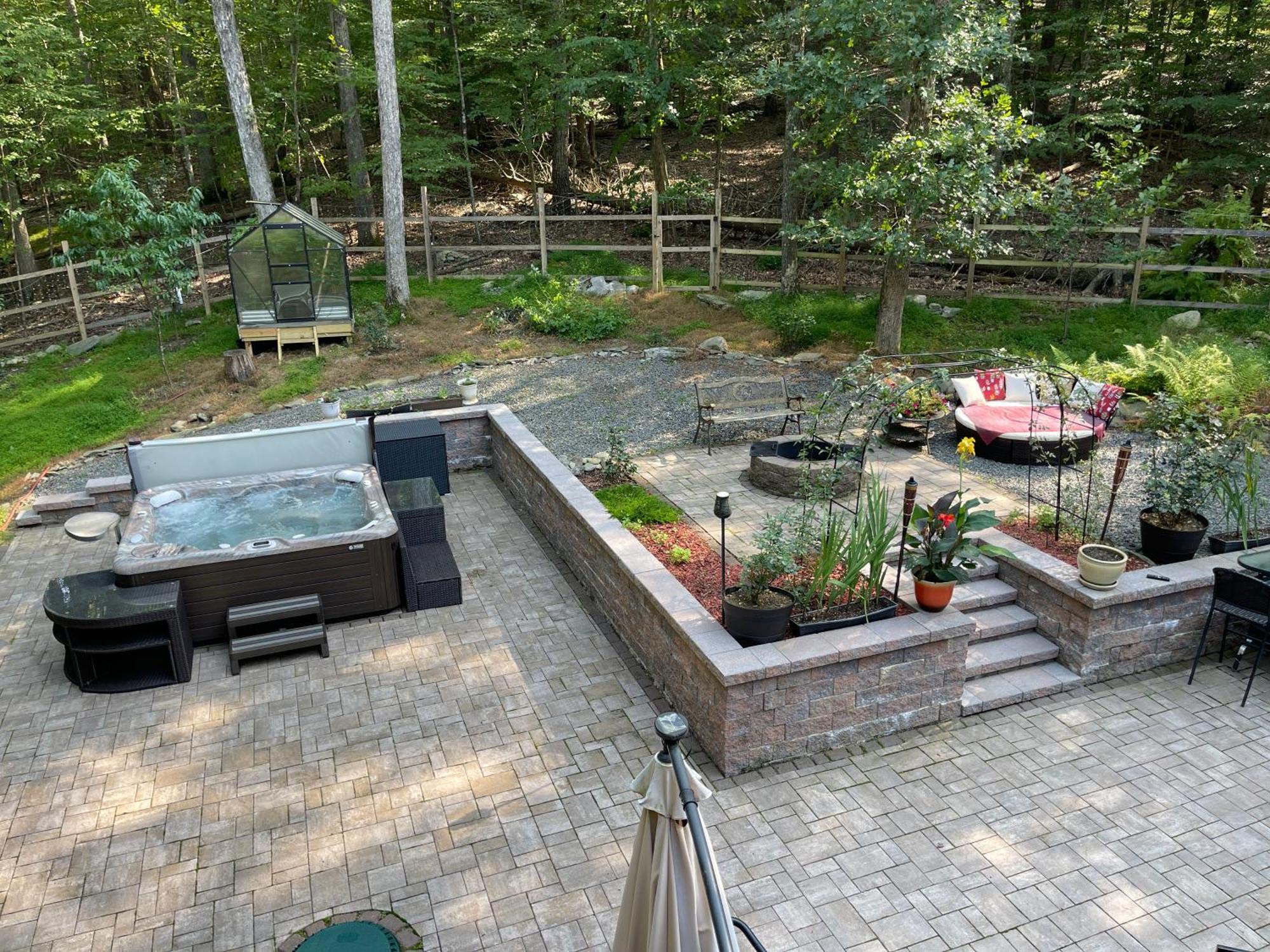 Holiday home Luxury Pocono Retreat With Hot Tub, Sauna, Fire Pit, And Patio *