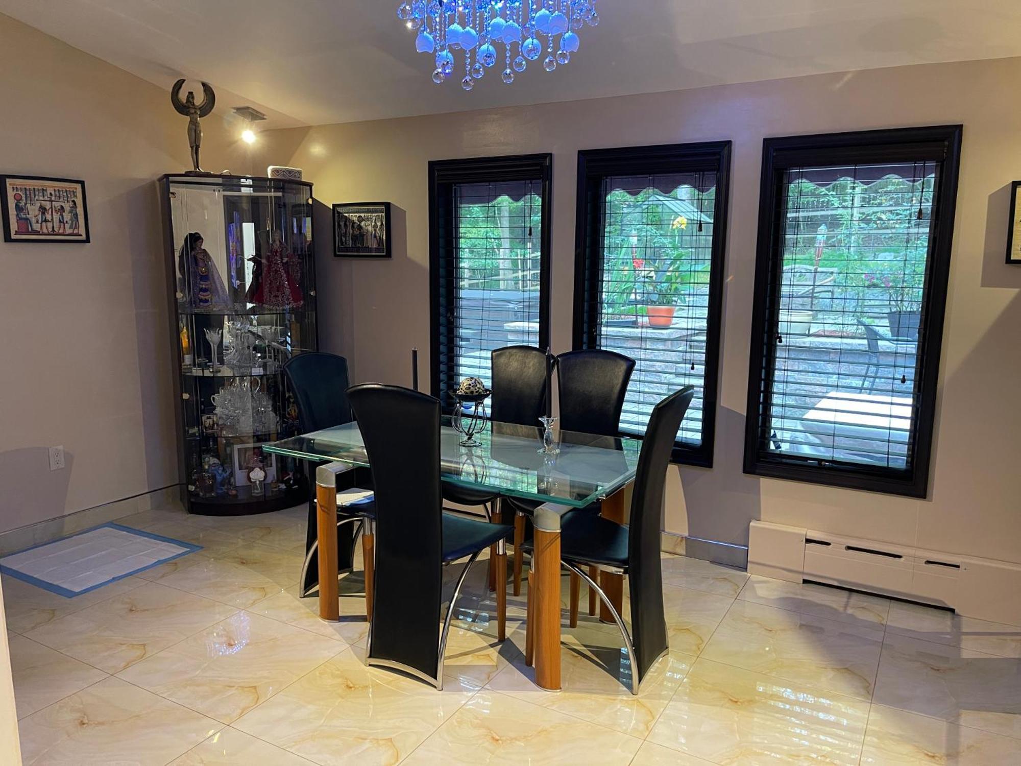 Holiday home Luxury Pocono Retreat With Hot Tub, Sauna, Fire Pit, And Patio